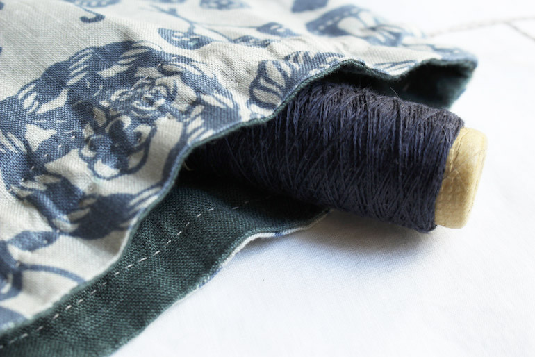 リネンプリント花図案吹寄グリーンで<br />巾着セット